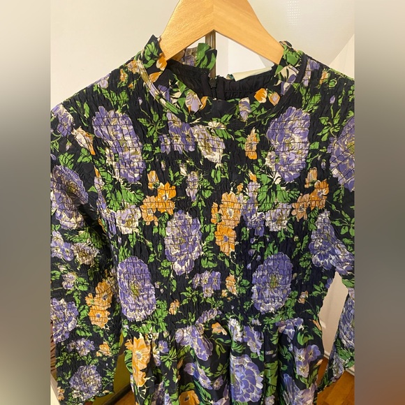 Farm Rio dress size small - Picture 3 of 3